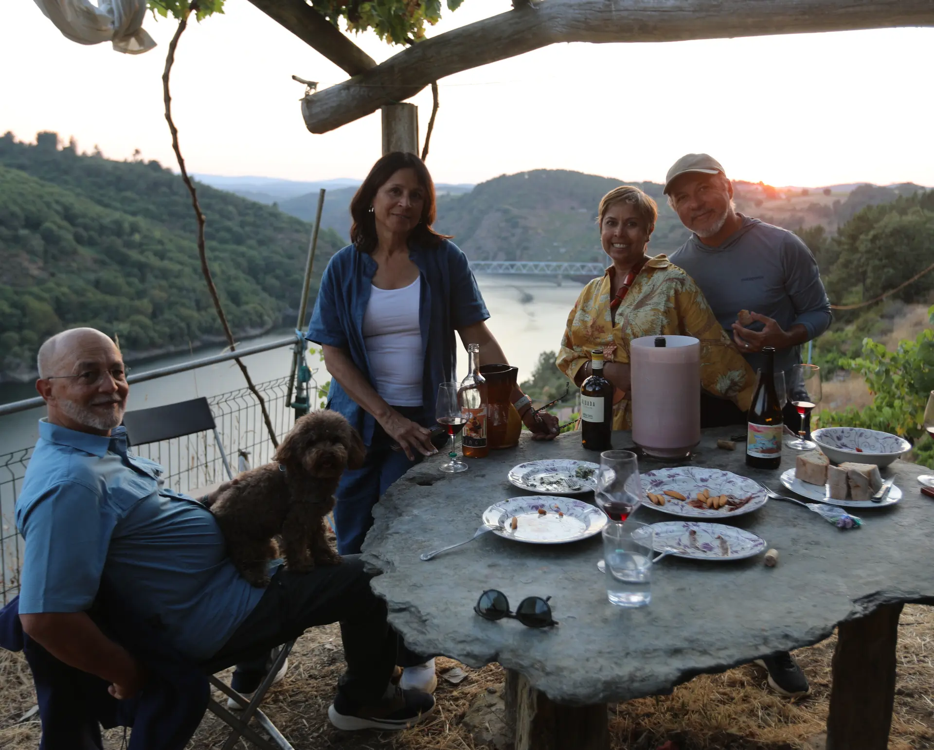 Cata de Vinos y Comida